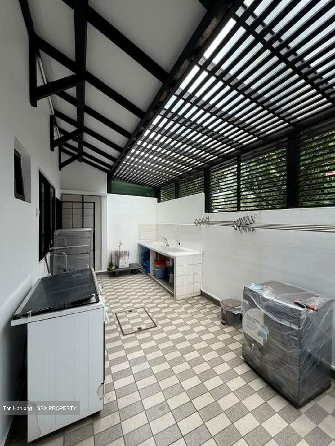 Hong Kong Park (D21), Semi-Detached #556670851